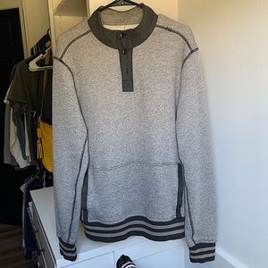 mens lululemon pullover henley 3 button sweatshirt size M